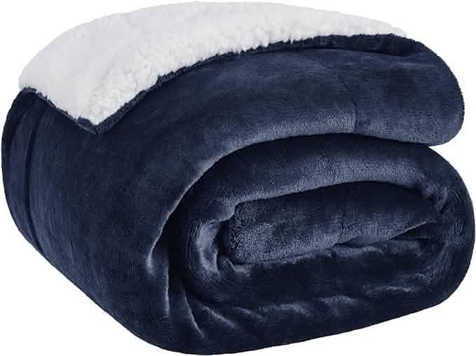 Bedsure Sherpa navy 60x80